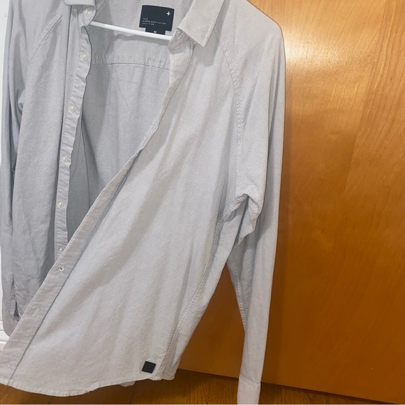 GREY BUTTON UP - Picture 4 of 10